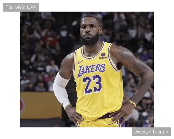 詹姆斯回顾年轻理想与现实差距现阶段无法接受家庭主妇角色