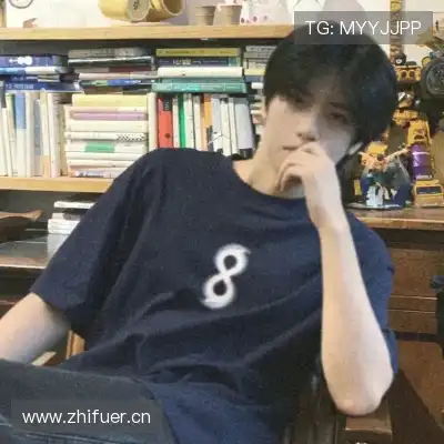 仲灵楚